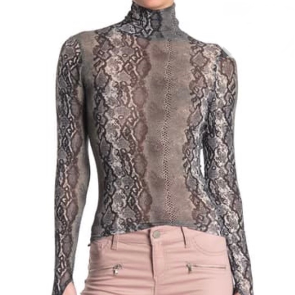 🚨 PYTHON MESH TURTLENECK 🚨